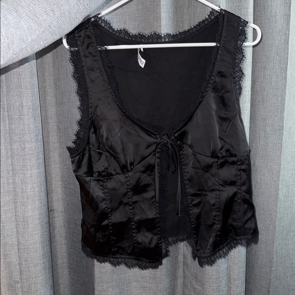 Women’s Black Top